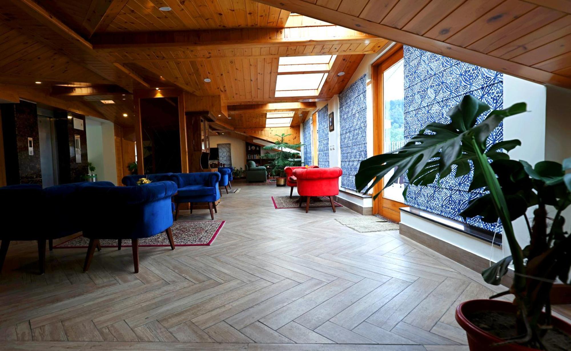 Hotel The Retreat Mashobra, Shimla Zewnętrze zdjęcie