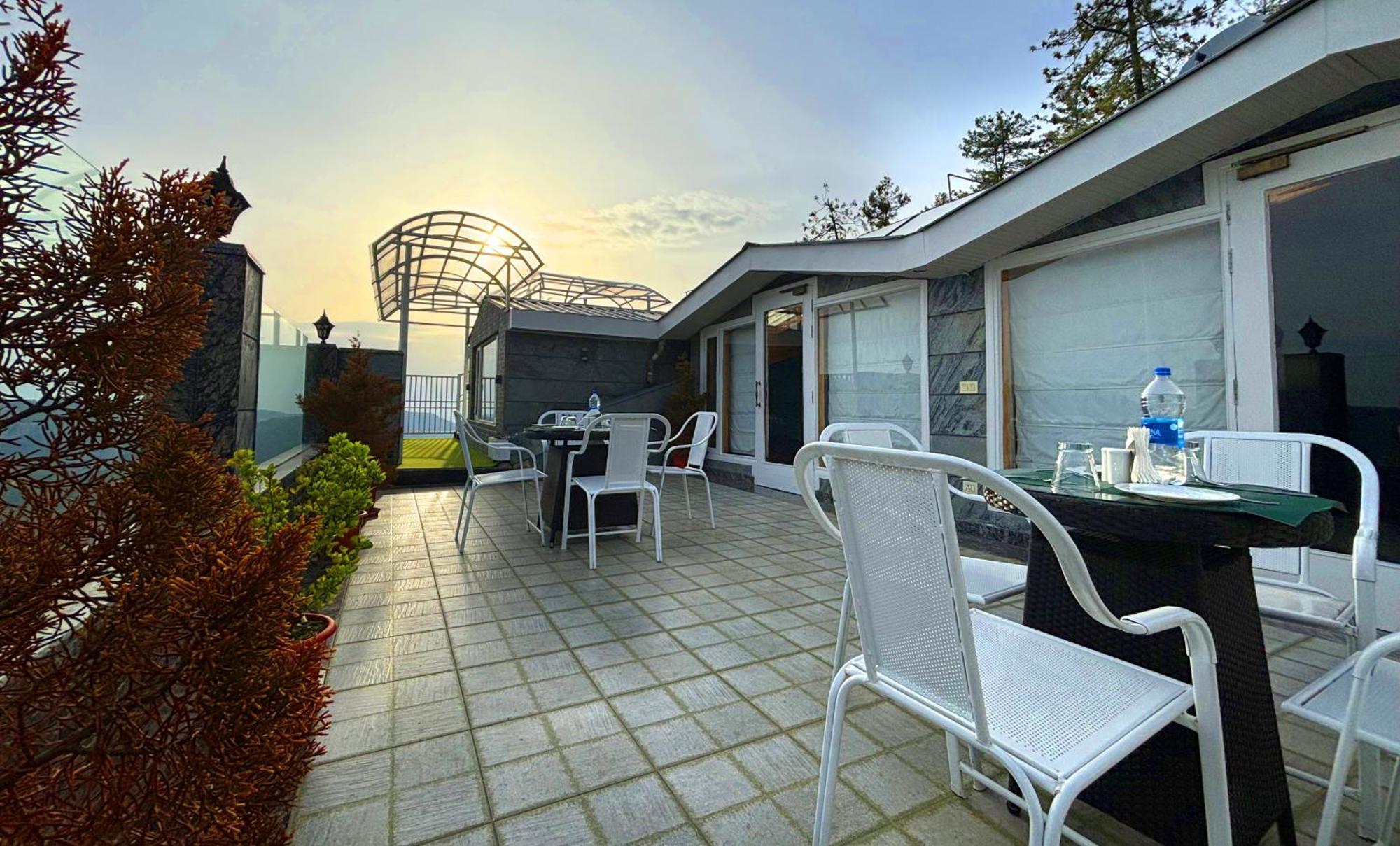 Hotel The Retreat Mashobra, Shimla Zewnętrze zdjęcie